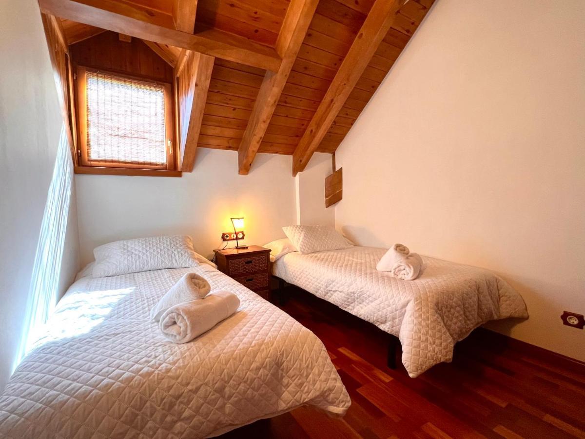 Apartament La Noguera - L'Amfitriona Rialp Esterno foto