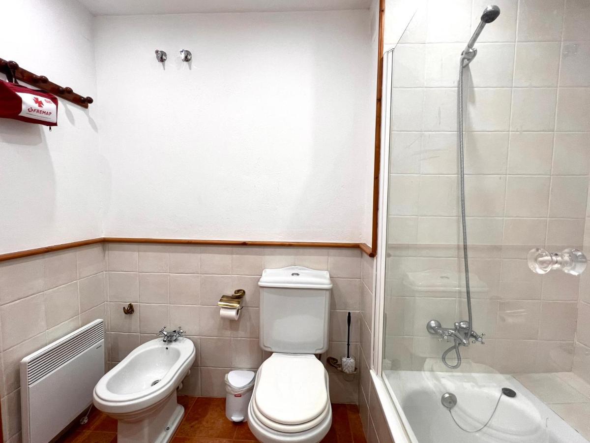 Apartament La Noguera - L'Amfitriona Rialp Esterno foto
