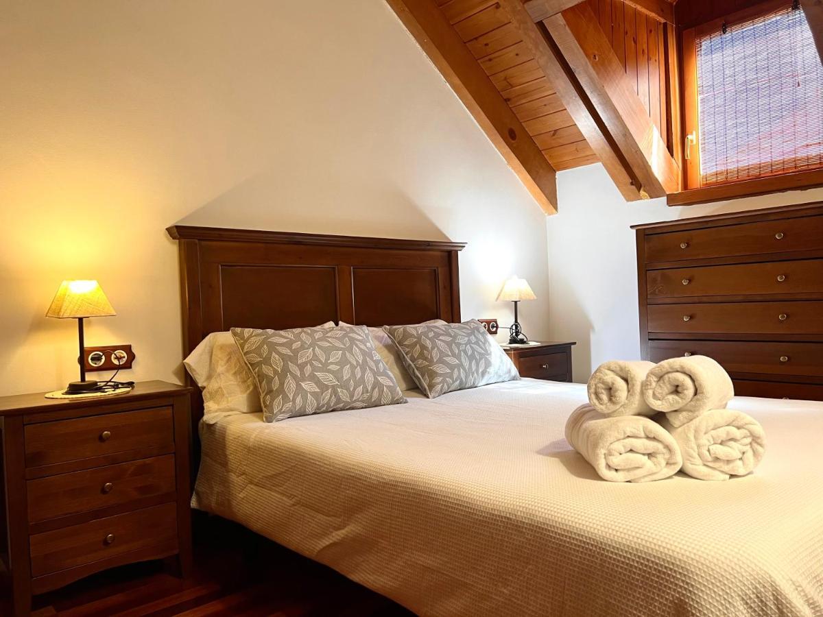 Apartament La Noguera - L'Amfitriona Rialp Esterno foto